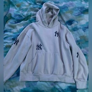 Yankess Vintage Hoodie